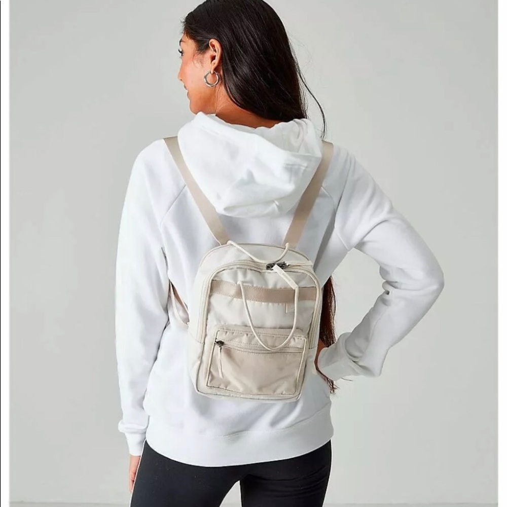Nike tanjun mini backpack rare NWT - Picture 2 of 5